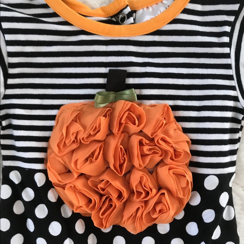 One Posh Kid Halloween one piece - Picture 3 of 5
